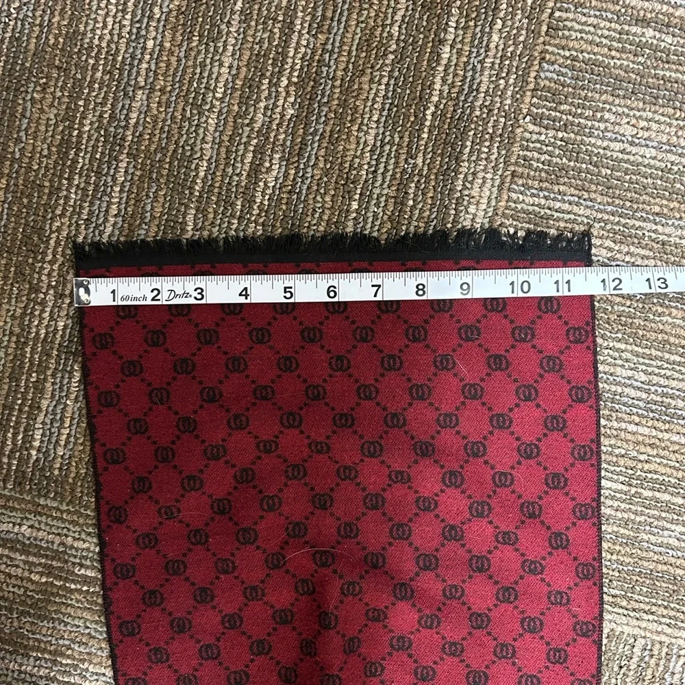 Gucci Scarf Shawl Red Black Stole GG Logo Unisex Wool Muffler Made in Italy